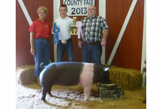 13 Reserve Champion Lightweight/Outstanding Market Exhibitor Fulton County